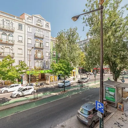 Διαμέρισμα Guestready - Almirante Reis *